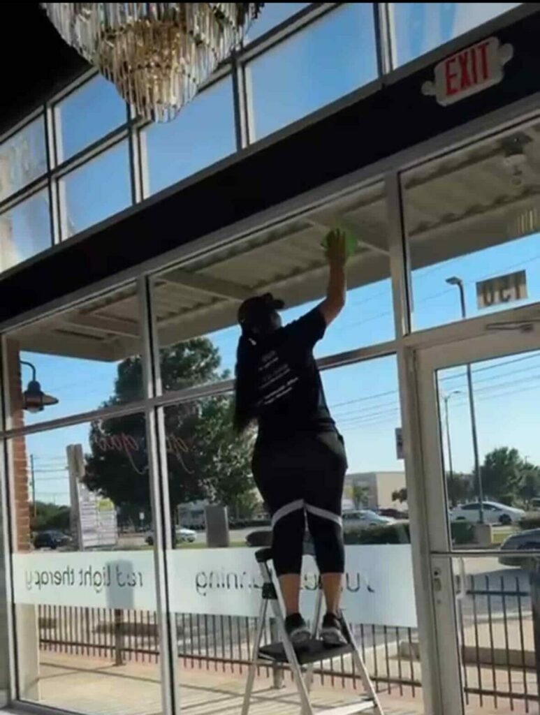 Commercial cleaning service in Dallas Tx